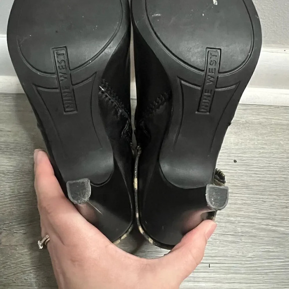 Nine West ankle boot heels‎ - Picture 5 of 6